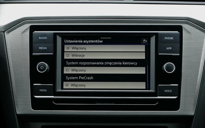 Volkswagen Passat cena 69999 przebieg: 151750, rok produkcji 2020 z Świebodzin małe 436